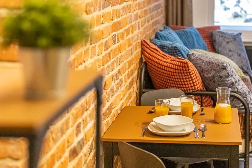 Kotlarska Snug Escape Apartment Wroclaw Ngoại thất bức ảnh