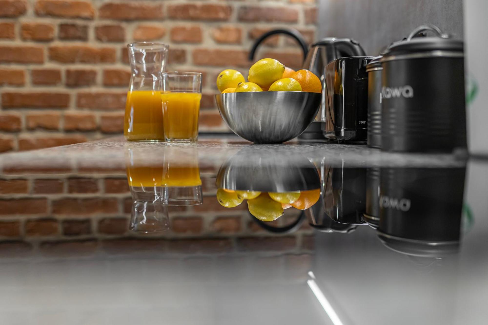 Kotlarska Snug Escape Apartment Wroclaw Ngoại thất bức ảnh